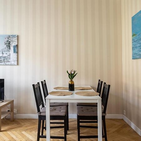 Golden Apartments Warsaw- 3 Separate Rooms - Best Location&Nowy Swiat Екстериор снимка